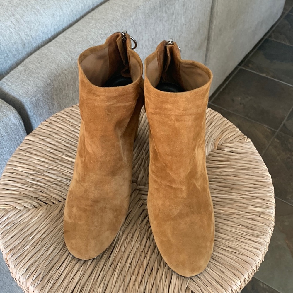 Via Spiga suede booties - NWOT